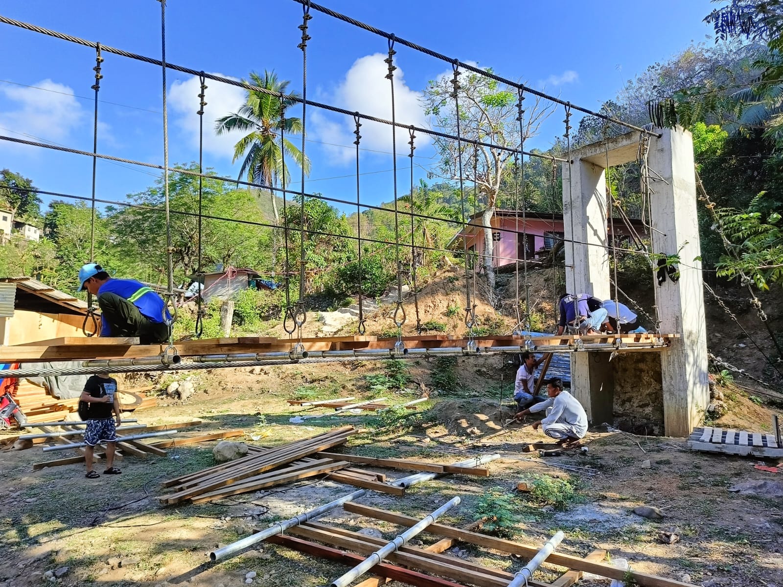 Hanging Bridge Construction