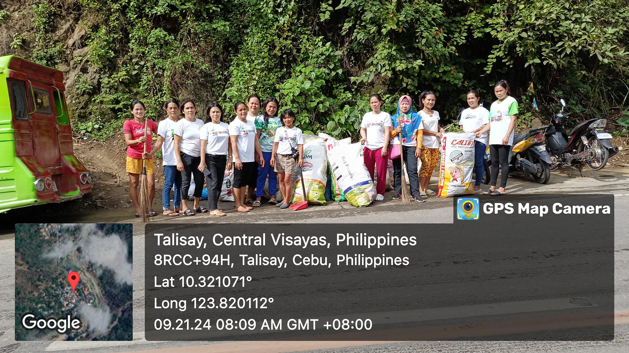 Barangay Camp 4 organized a clean-up drive from Purok Sambag down to Purok Bogo with the full cooperation of Barangay Tanods, BHW’s, Barangay Staffs, and Barangay Officials.