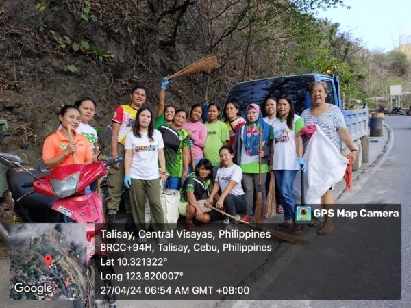 BHW and CFR CARE of Camp-4 Join Clean-Up Drive from Sitio Crossing to Sitio Proper 🌿💚